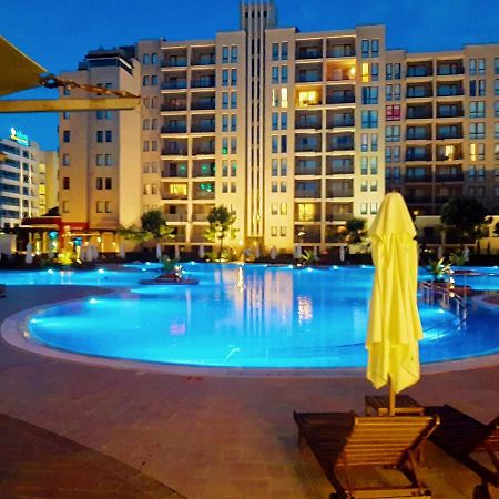 Cozy Apartment In Barcelo Royal Beach Hotel ***** Slântsjev Brjag Eksteriør bilde